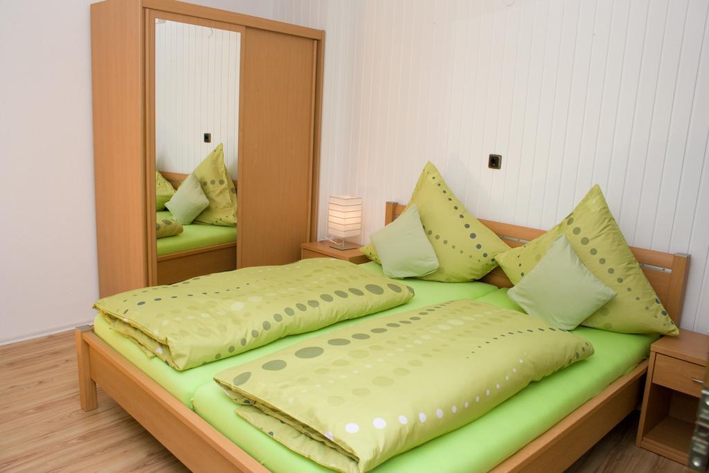 Ferienhaus Alina แบร์นคาสเทล-คืสท์ ห้อง รูปภาพ